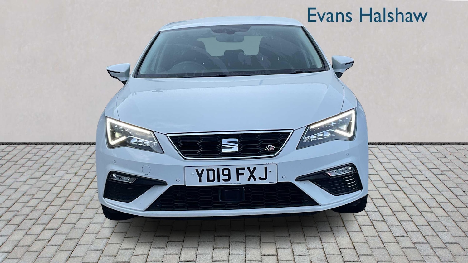 Used SEAT Leon 2019 for sale - 76411348: Photo 2