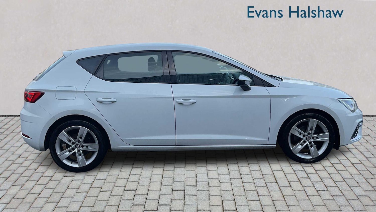 Used SEAT Leon 2019 for sale - 76411348: Photo 3