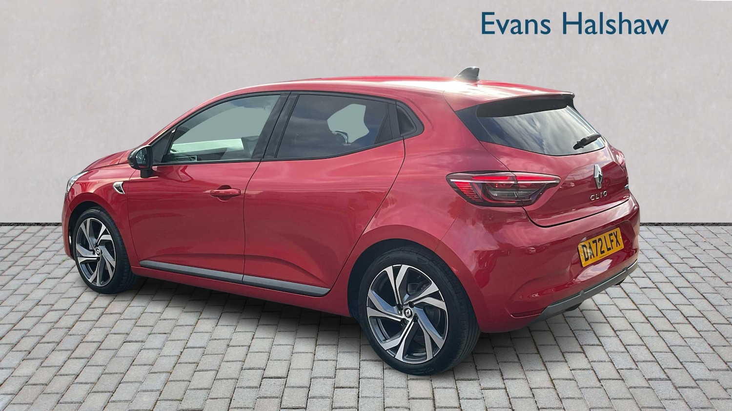 Used Renault Clio 2022 for sale - 76125930: Photo 5