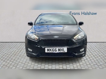 Used Ford Focus 2017 for sale - 78625489: Photo