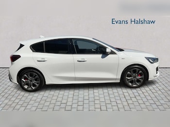 Used Ford Focus 2023 for sale - 79204442: Photo