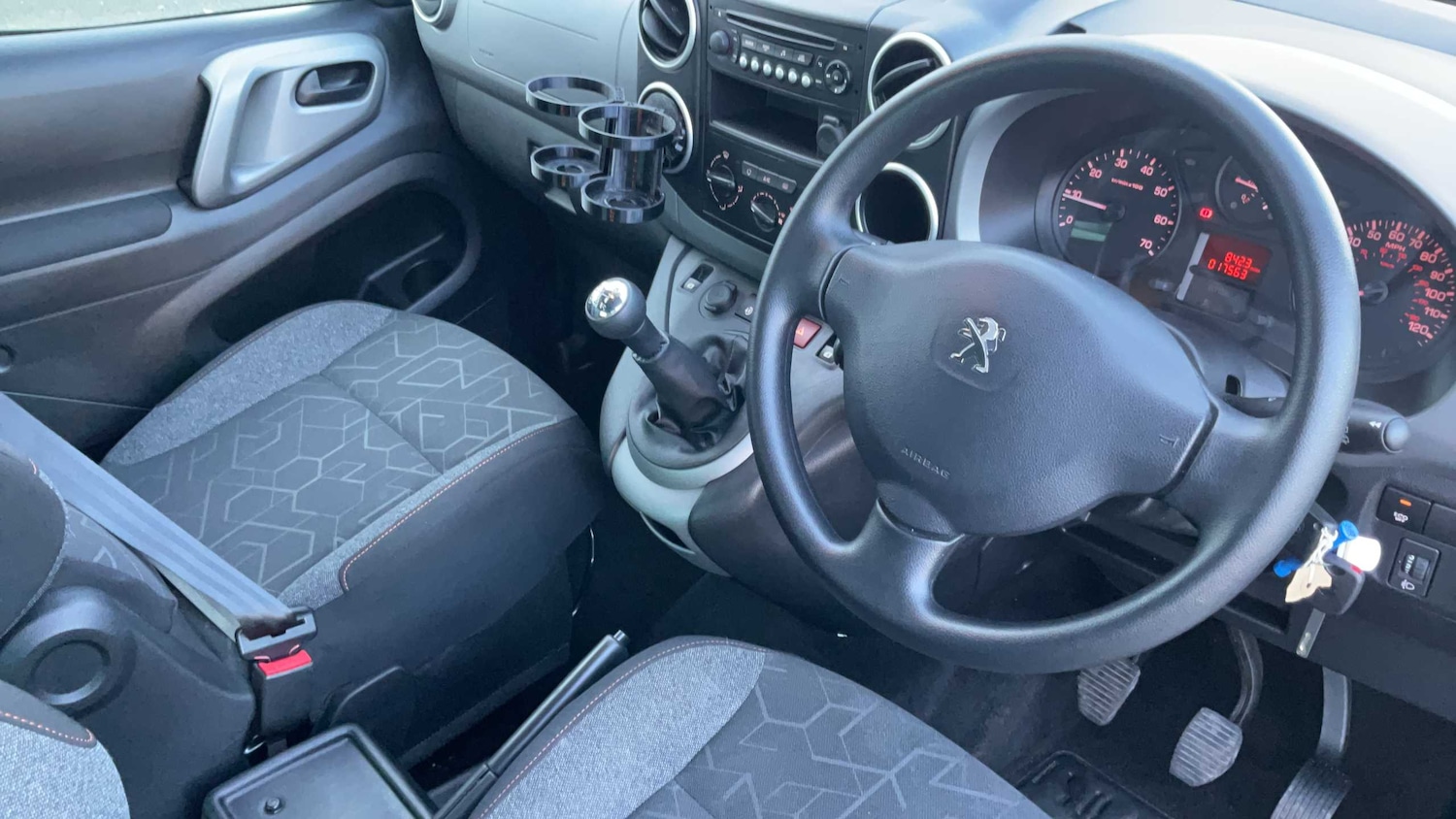 Used Peugeot Partner Tepee 2017 for sale - 77648967: Photo 8