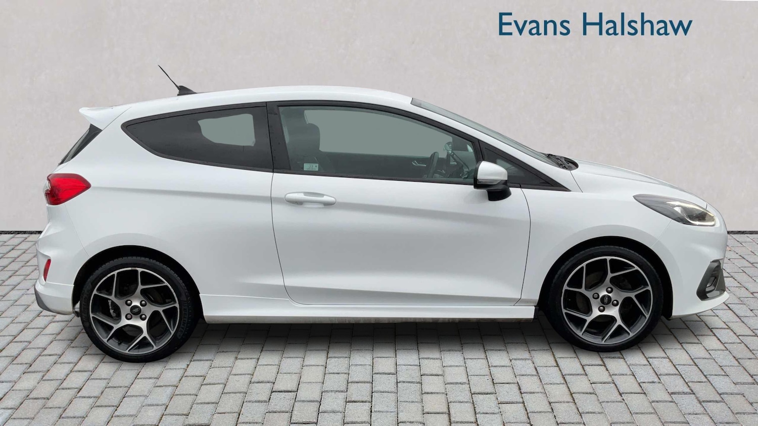 Used Ford Fiesta 2019 for sale - 77308542: Photo 3