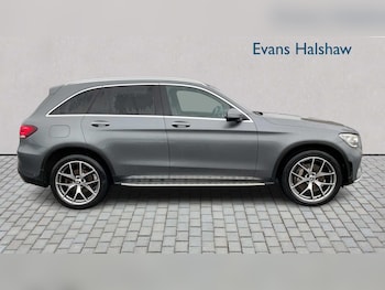 Used Mercedes-Benz GLC 2022 for sale - 77429213: Photo