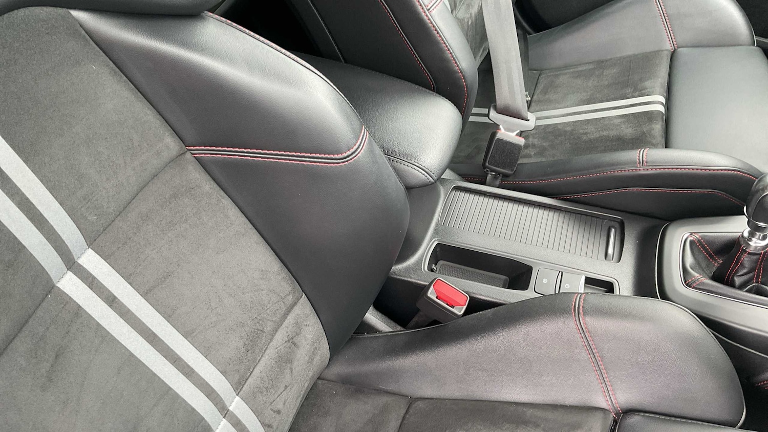 Used Ford Focus 2022 for sale - 76141765: Photo 31
