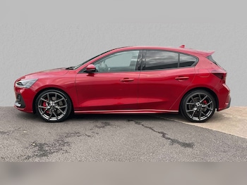 Used Ford Focus 2022 for sale - 76141765: Photo 4