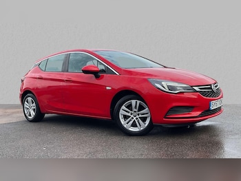Used Vauxhall Astra 2017 for sale - 76141813: Photo