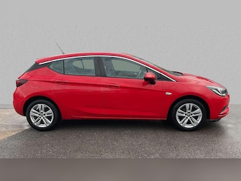 Used Vauxhall Astra 2017 for sale - 76141813: Photo
