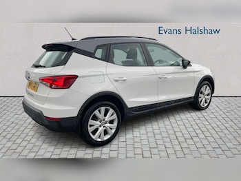 Used SEAT Arona 2018 for sale - 77740858: Photo