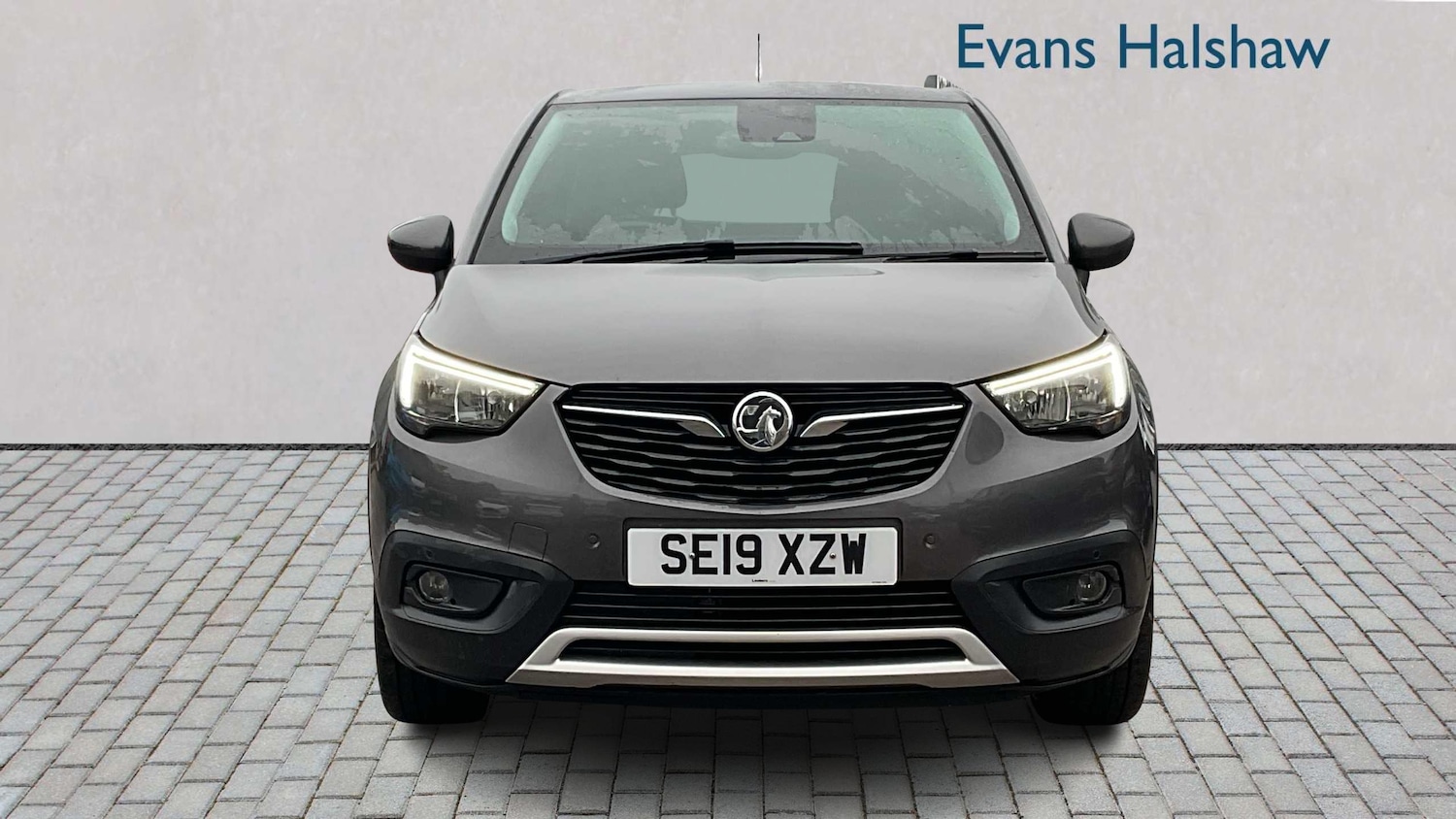 Used Vauxhall Crossland X 2019 for sale - 76421242: Photo 2
