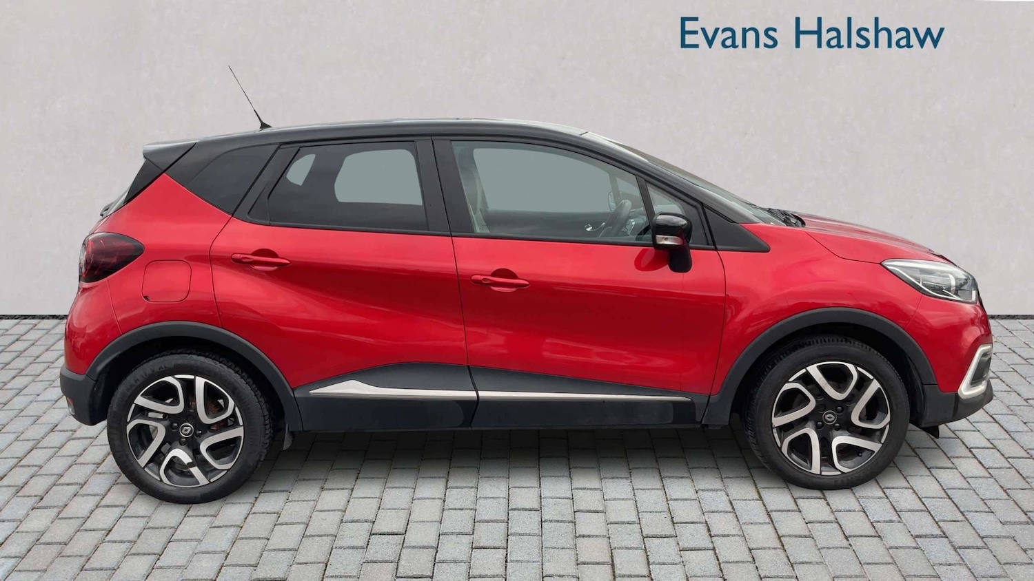 Used Renault Captur 2019 for sale - 77827491: Photo 3