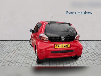 Used Toyota AYGO 2013 for sale - 77334056: Photo