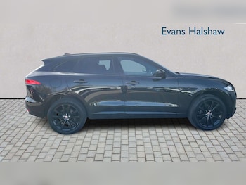 Used Jaguar F-Pace 2020 for sale - 78303127: Photo