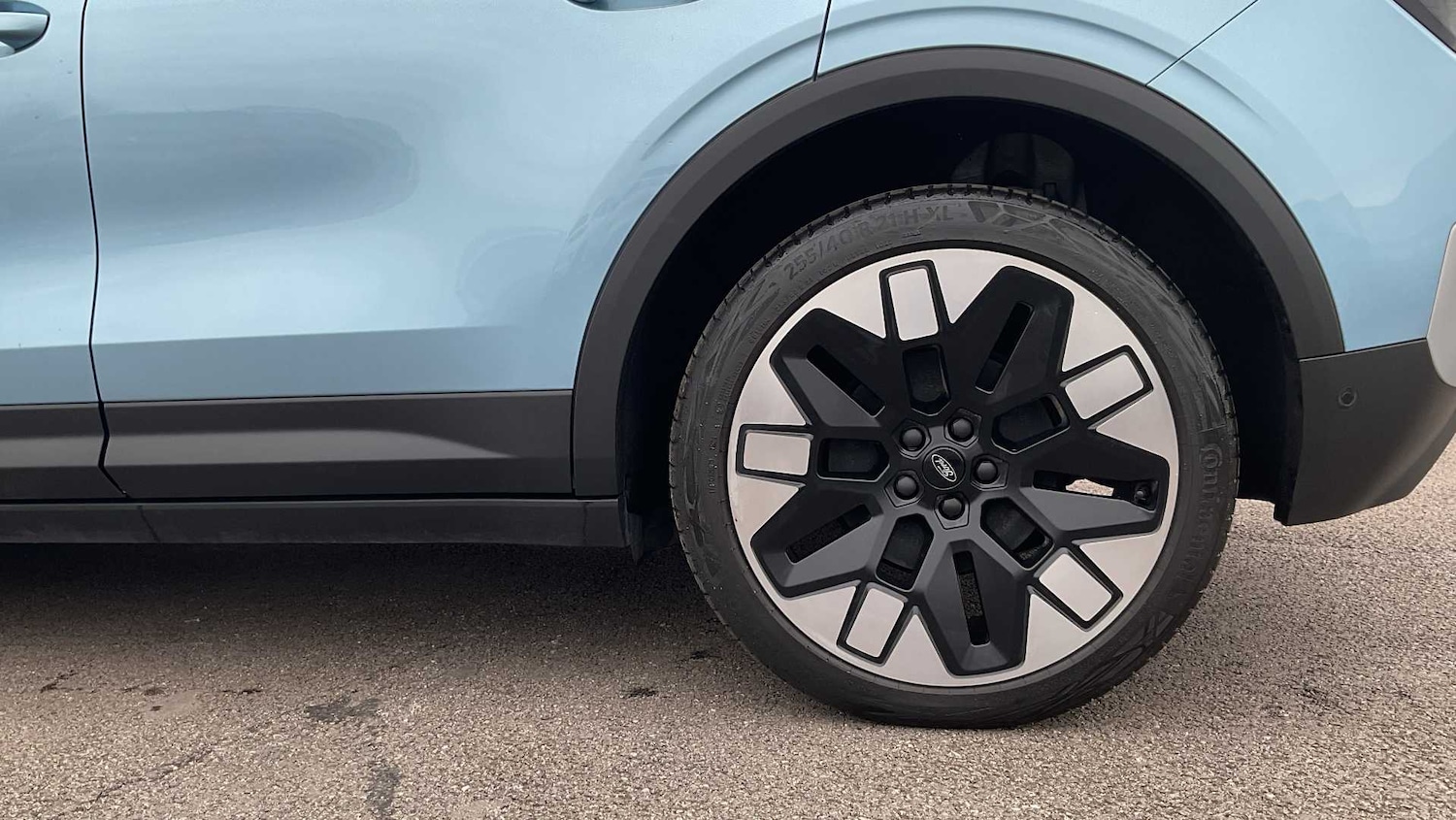 Used Ford Explorer 2024 for sale - 77061137: Photo 12