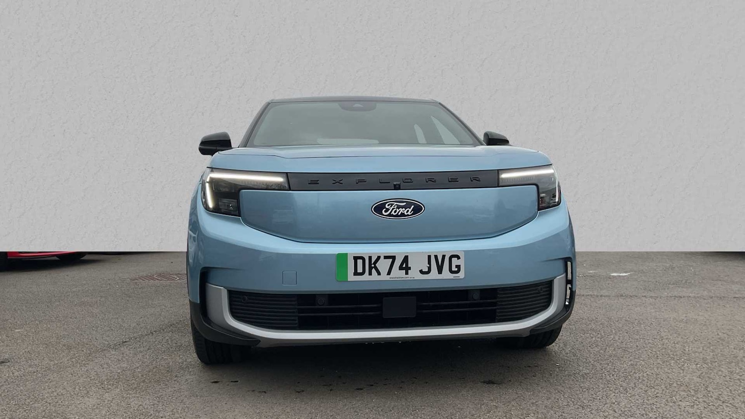 Used Ford Explorer 2024 for sale - 77061137: Photo 2