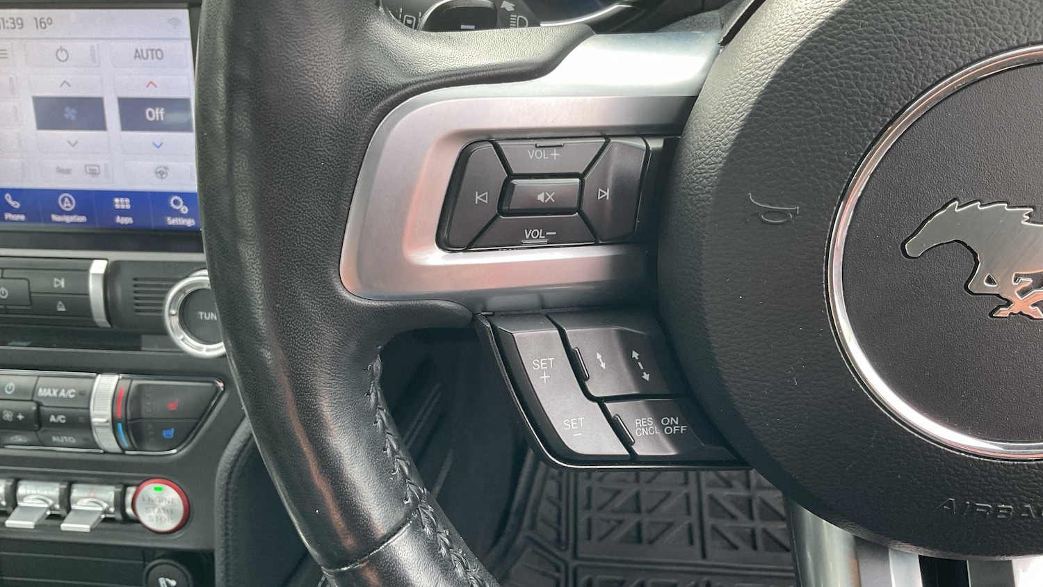 Used Ford Mustang 2019 for sale - 76088039: Photo 24