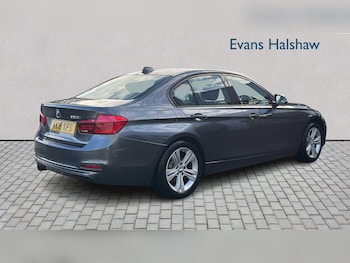 Used BMW 3 Series 2018 for sale - 76362594: Photo