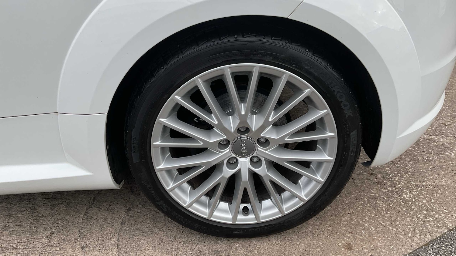 Used Audi TT 2017 for sale - 75968211: Photo 13