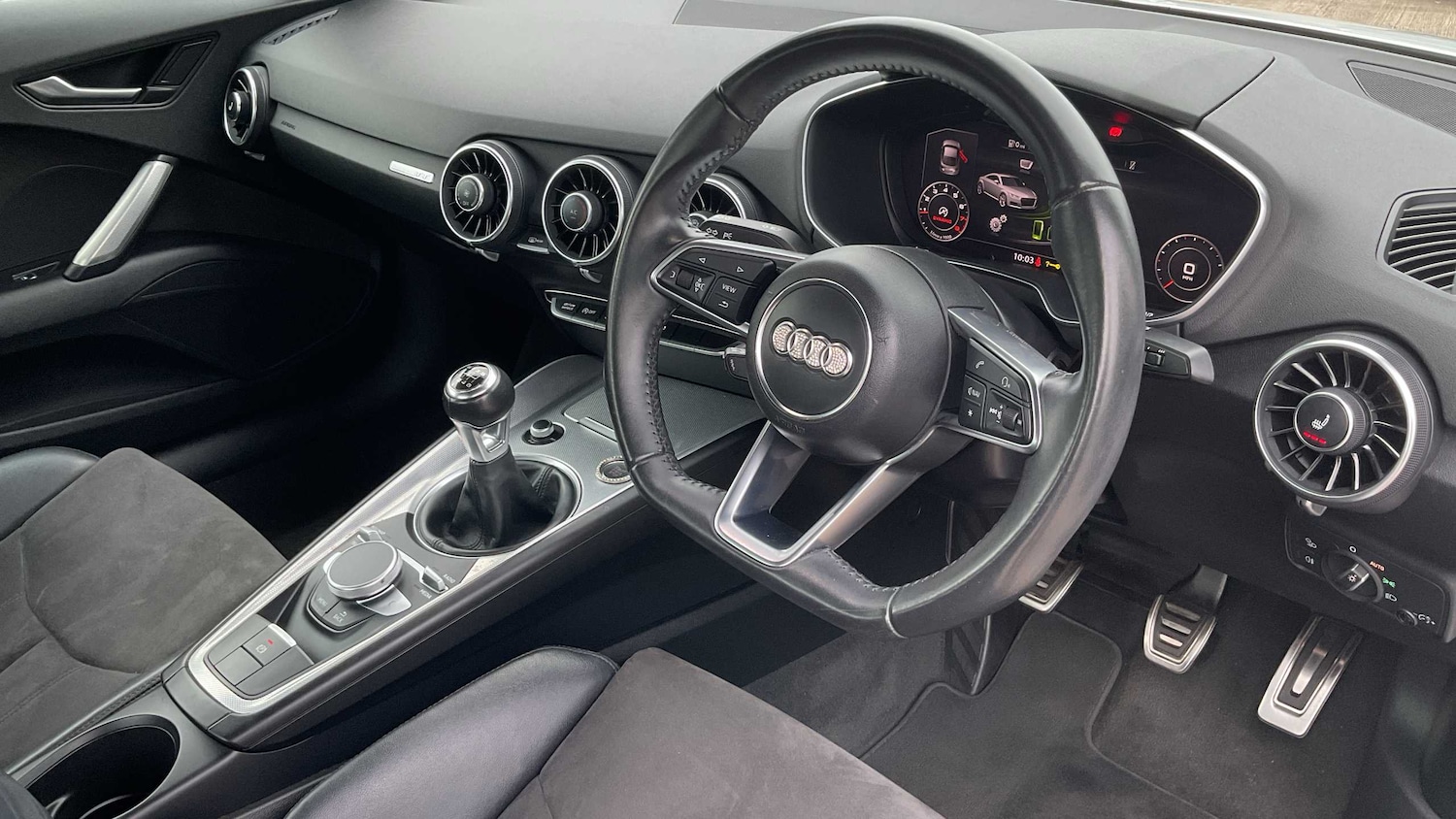 Used Audi TT 2017 for sale - 75968211: Photo 15