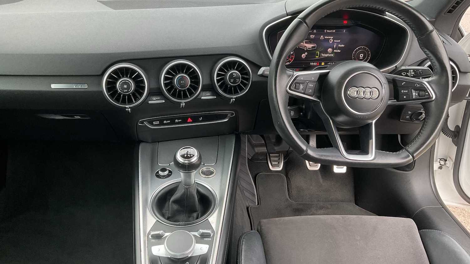 Used Audi TT 2017 for sale - 75968211: Photo 17