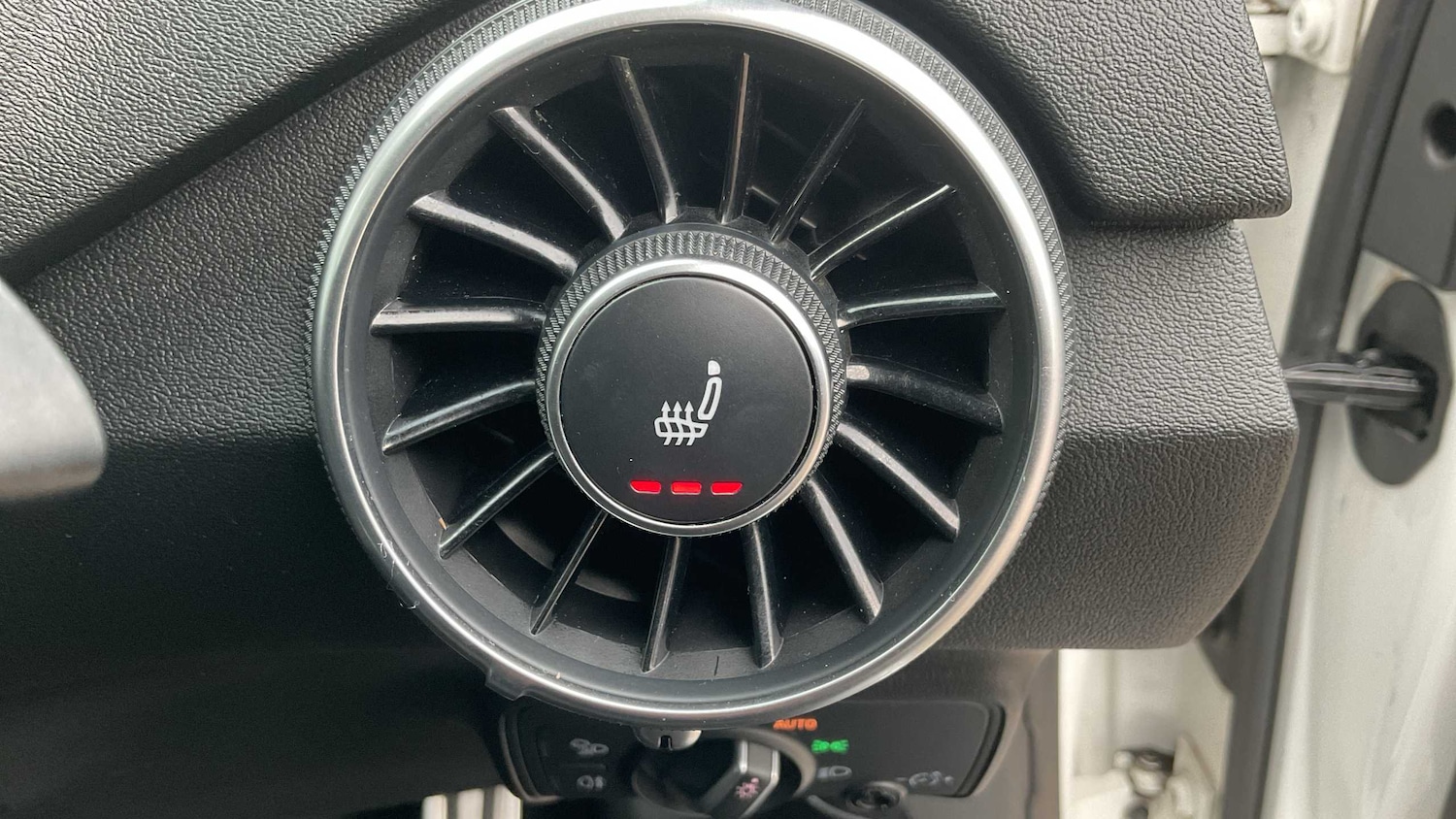 Used Audi TT 2017 for sale - 75968211: Photo 26