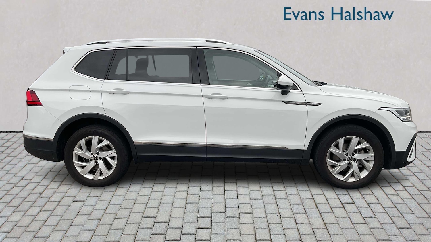 Used Volkswagen Tiguan Allspace 2024 for sale - 76662008: Photo 8
