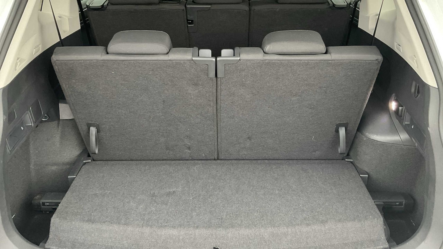 Used Volkswagen Tiguan Allspace 2024 for sale - 76662008: Photo 9