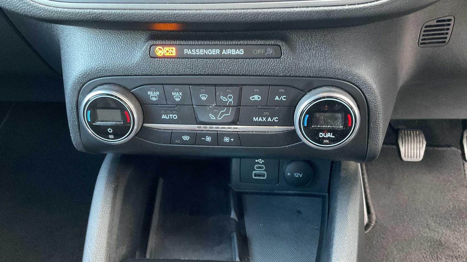 Used Ford Focus 2022 for sale - 76087851: Photo 17