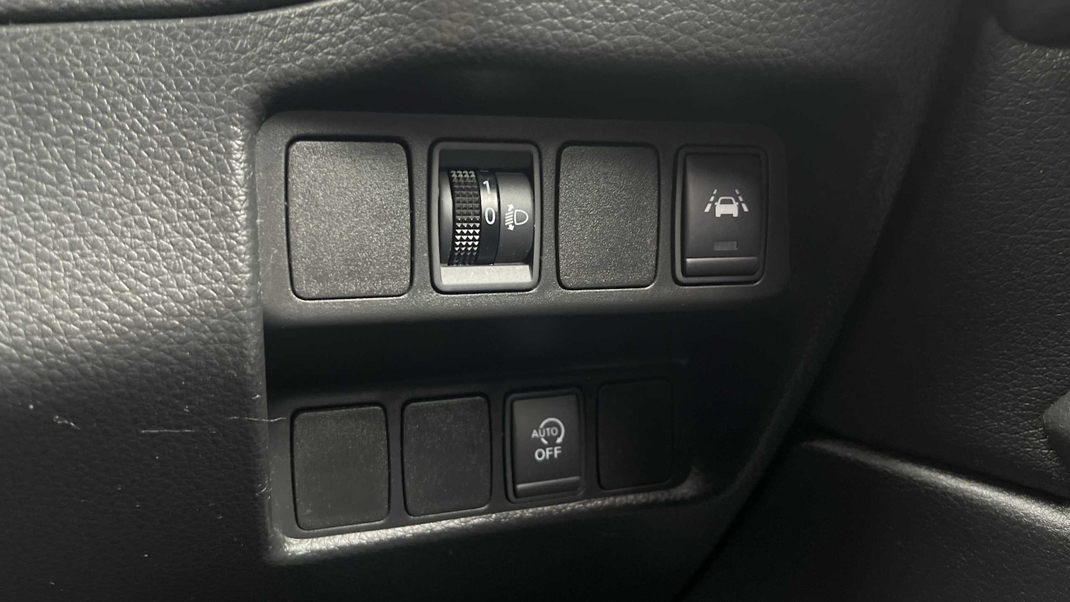 Used Nissan Qashqai 2017 for sale - 76045190: Photo 21