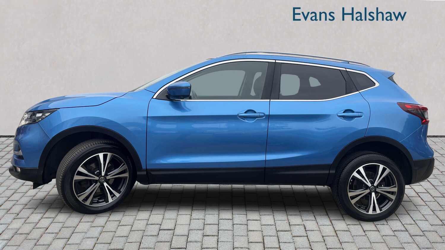 Used Nissan Qashqai 2017 for sale - 76045190: Photo 4