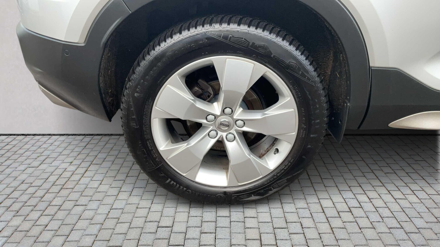 Used Volvo XC40 2018 for sale - 77206429: Photo 6