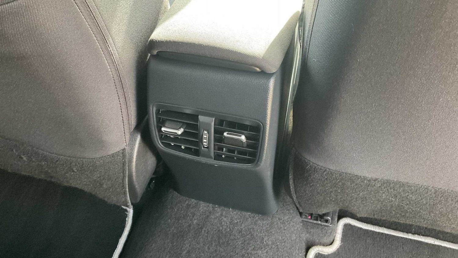 Used Toyota Corolla 2020 for sale - 76624634: Photo 17