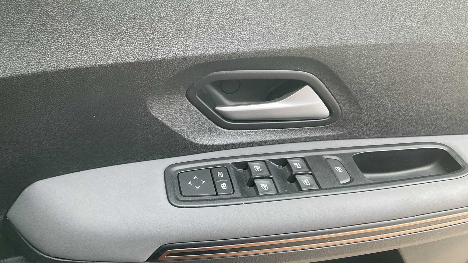 Used Dacia Jogger 2024 for sale - 75846123: Photo 29