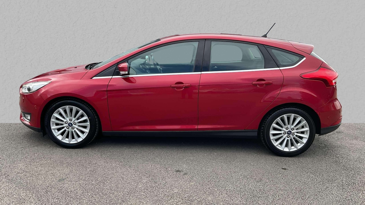 Used Ford Focus 2018 for sale - 75993994: Photo 7