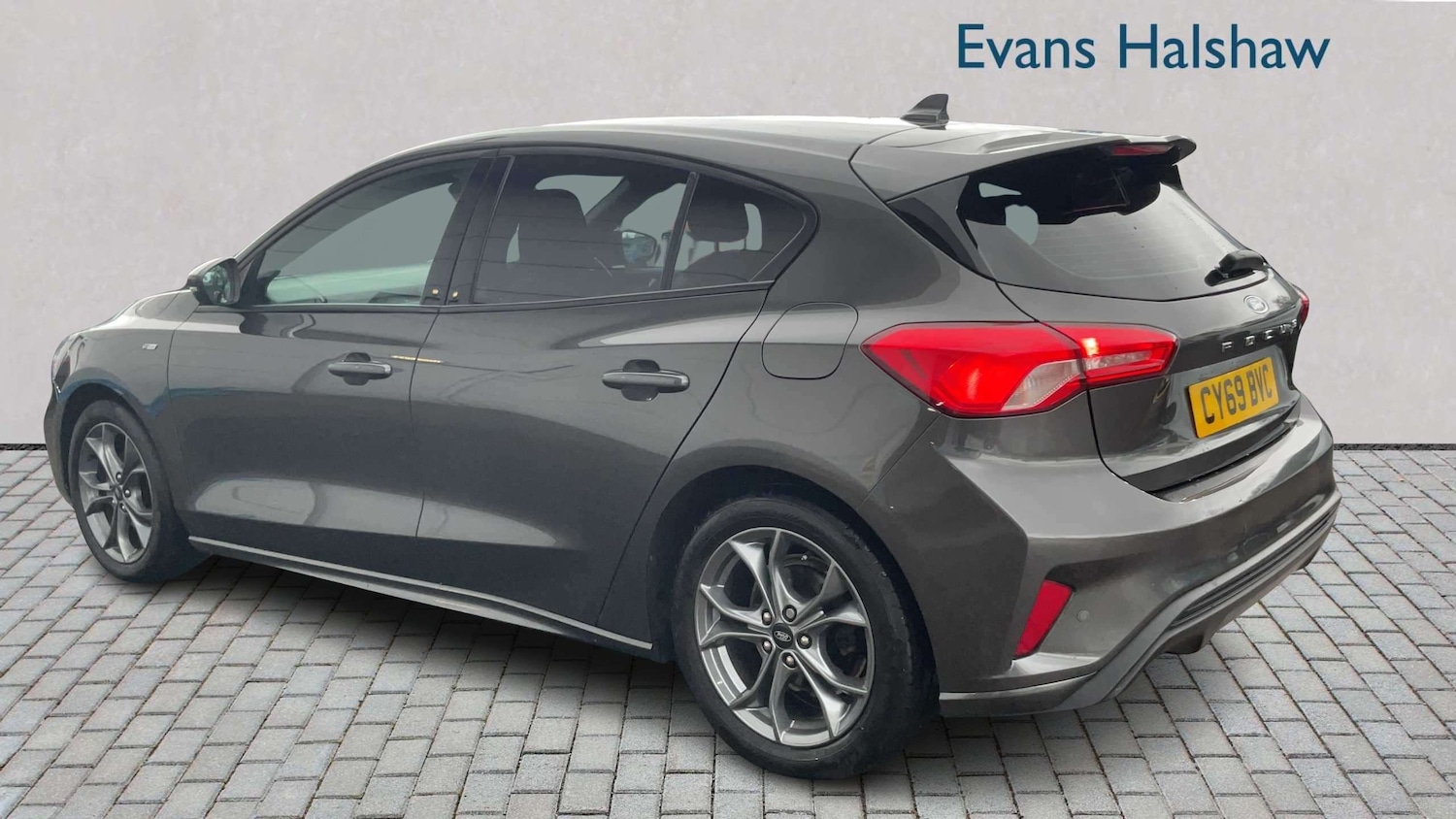 Used Ford Focus 2019 for sale - 77858809: Photo 2