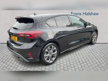 Used Ford Focus 2023 for sale - 79702551: Photo