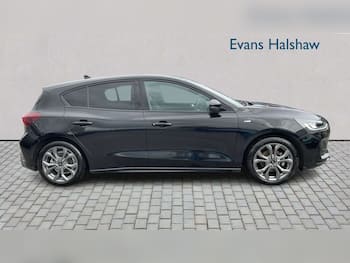 Used Ford Focus 2023 for sale - 79702551: Photo
