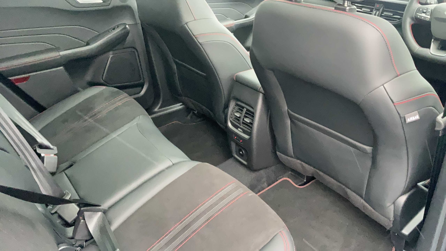 Used Ford Kuga 2025 for sale - 77661354: Photo 12