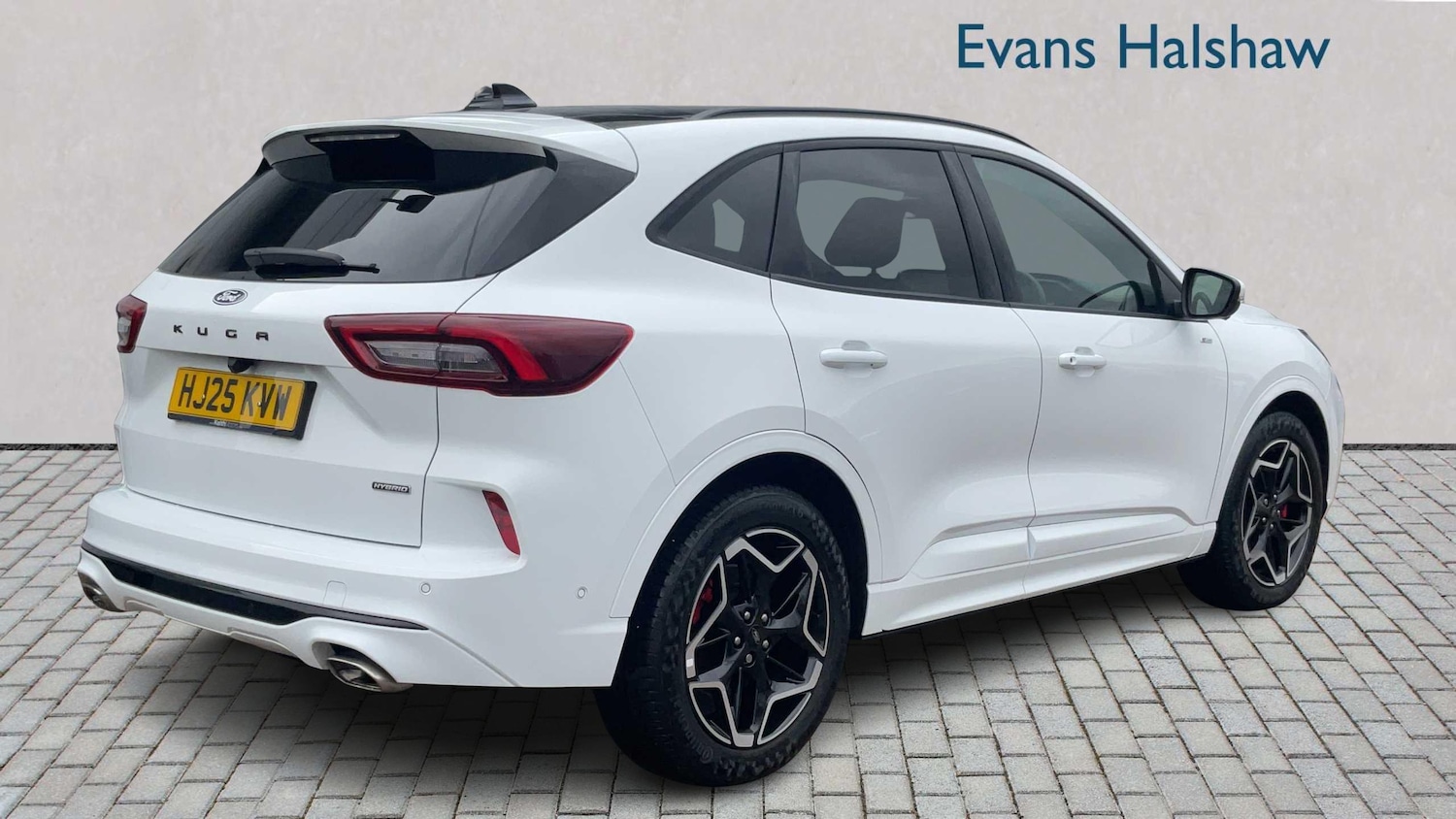 Used Ford Kuga 2025 for sale - 77178780: Photo 2