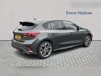 Used Ford Focus 2022 for sale - 76156214: Photo 4