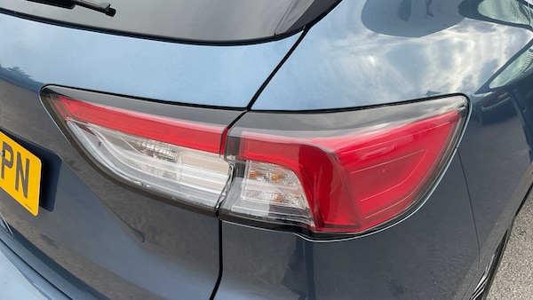 Used Ford Kuga 2022 for sale - 75813300: Photo 32