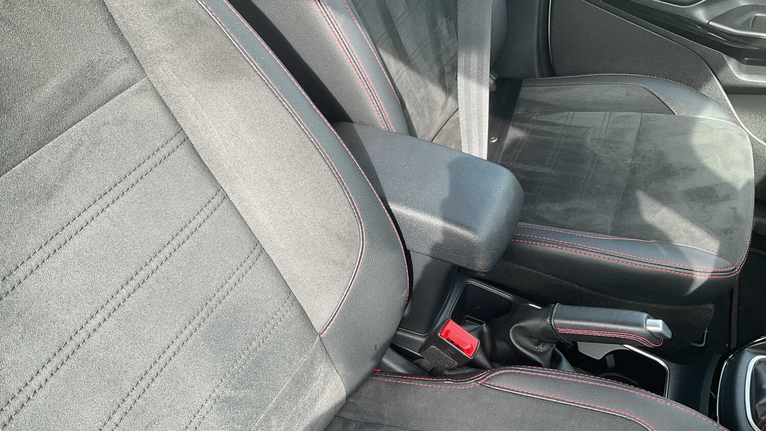 Used Ford Ecosport 2022 for sale - 75813077: Photo 28