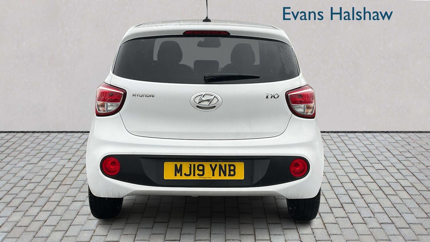 Used Hyundai i10 2019 for sale - 76804908: Photo 5