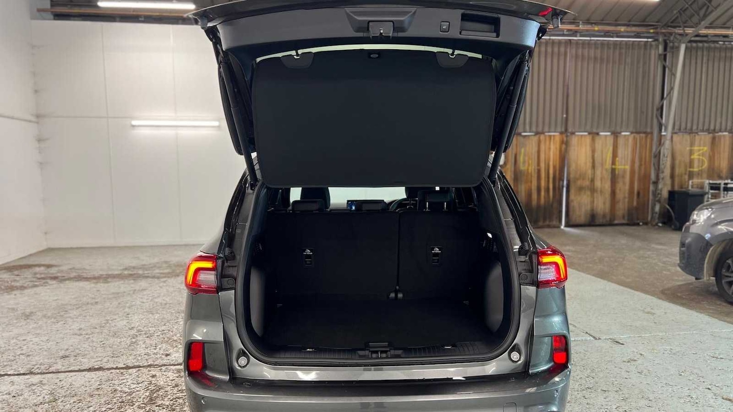 Used Ford Kuga 2025 for sale - 77233113: Photo 8