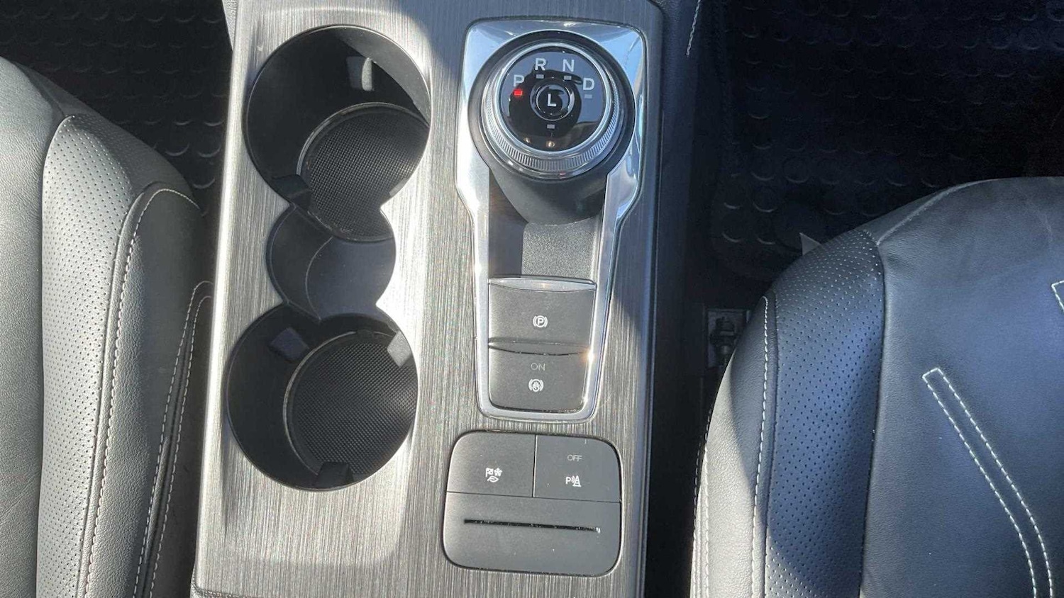 Used Ford Kuga 2023 for sale - 76774143: Photo 25