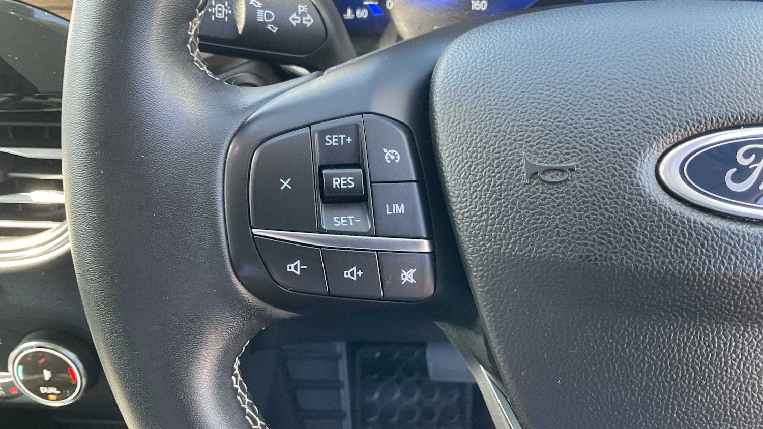 Used Ford Kuga 2023 for sale - 76774143: Photo 26