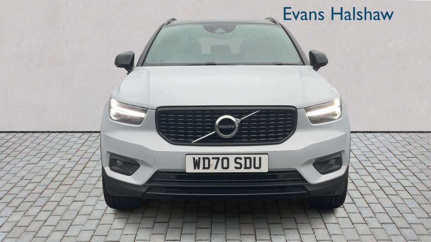 Used Volvo XC40 2021 for sale - 78137615: Photo 4