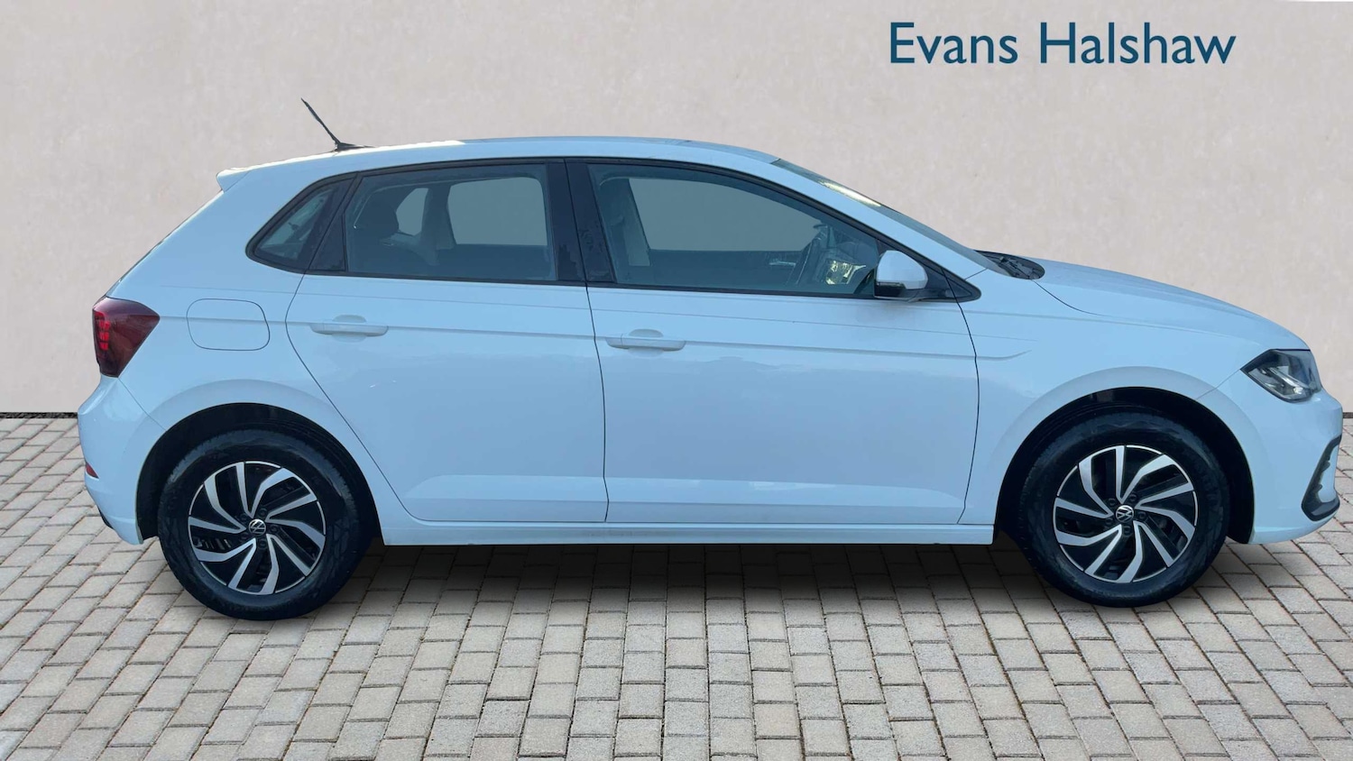 Used Volkswagen Polo 2023 for sale - 77093478: Photo 3