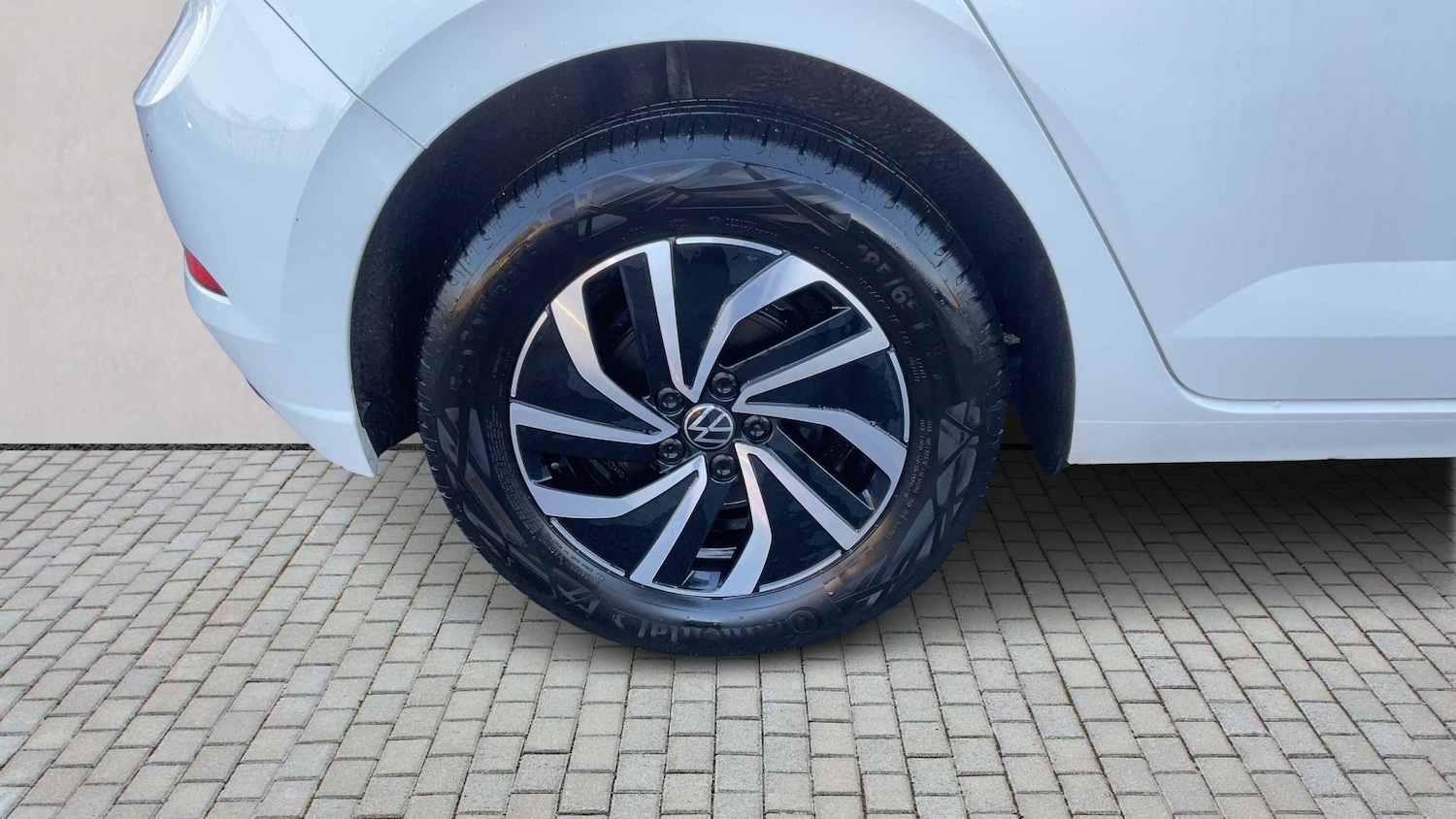 Used Volkswagen Polo 2023 for sale - 77093478: Photo 6