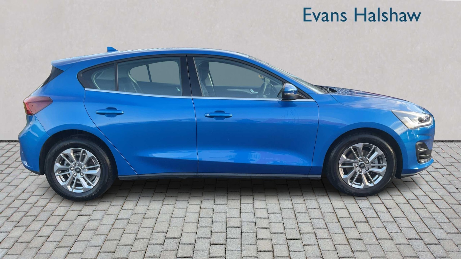 Used Ford Focus 2023 for sale - 77480625: Photo 3